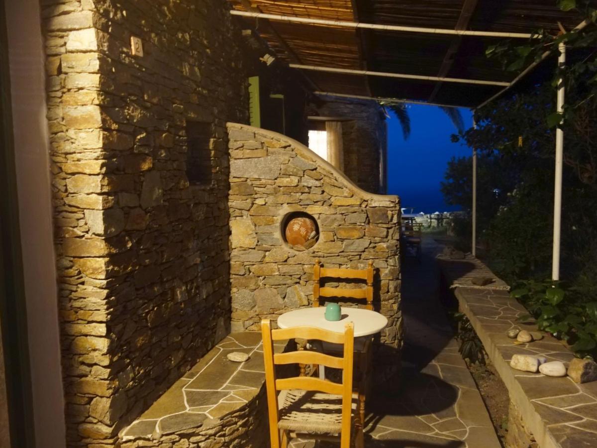 Το Κατἑ Aparthotel Artemonas Eksteriør bilde