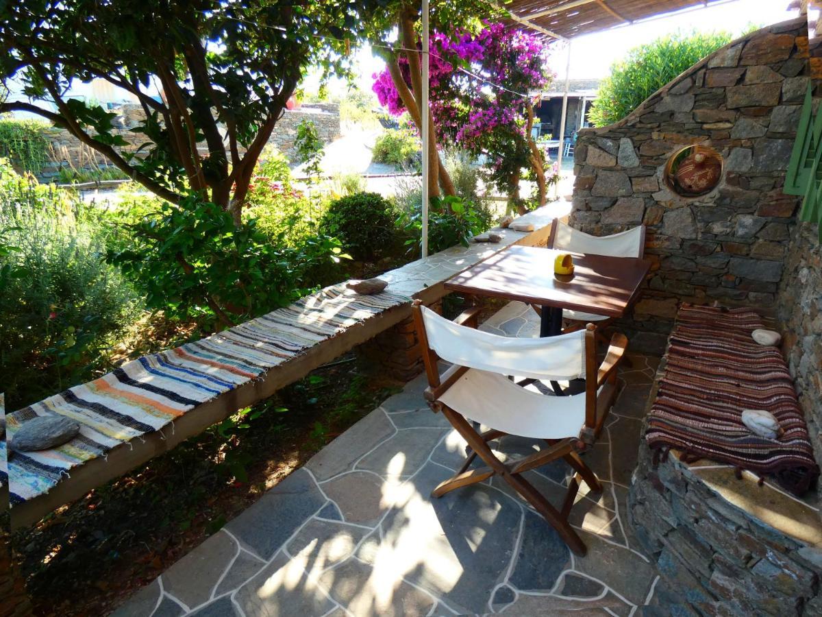 Το Κατἑ Aparthotel Artemonas Eksteriør bilde