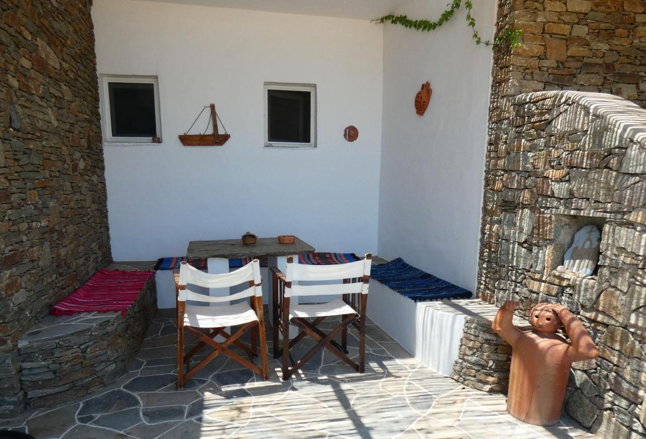 Το Κατἑ Aparthotel Artemonas Eksteriør bilde